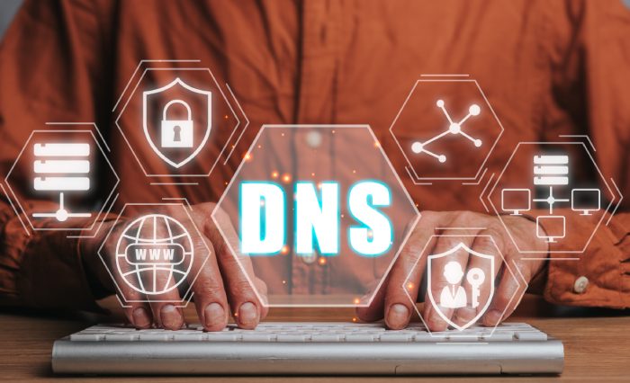 DNS