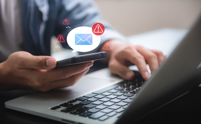 Detecting and breaking circular